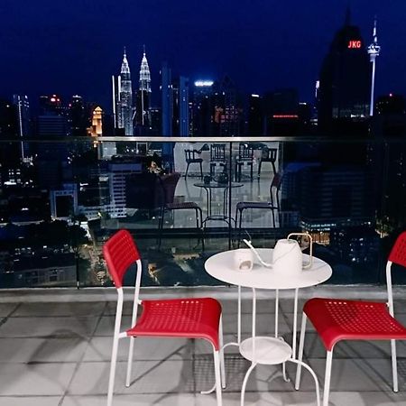 Wonderful Blue City View @Regalia Residence Kuala Lumpur Exteriör bild
