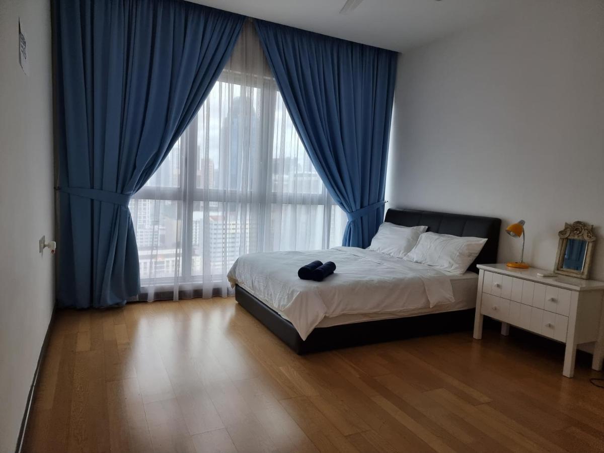 Wonderful Blue City View @Regalia Residence Kuala Lumpur Exteriör bild