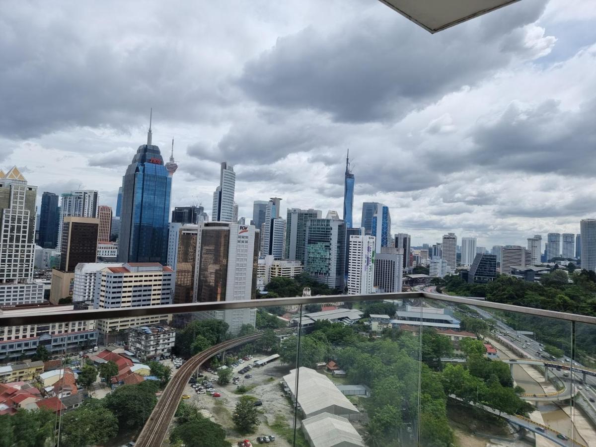 Wonderful Blue City View @Regalia Residence Kuala Lumpur Exteriör bild