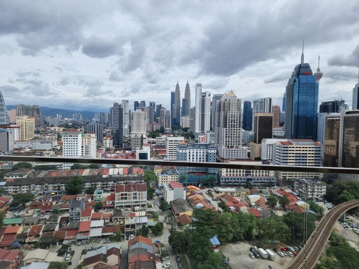 Wonderful Blue City View @Regalia Residence Kuala Lumpur Exteriör bild
